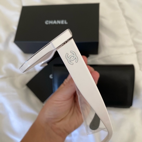 SOLD - Picture 4 of 7